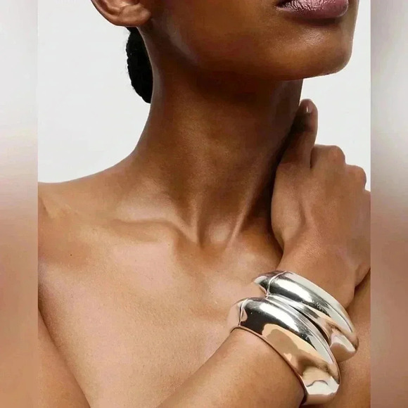 🆕J. Crew Hinged  Cuff Bracelet - Picture 3 of 12